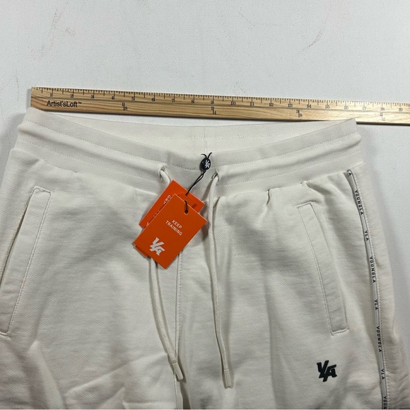 Young La BAGGY Sweatpants Comfort Unisex XL Joggers Cream NEW With TAGS - Picture 4 of 10